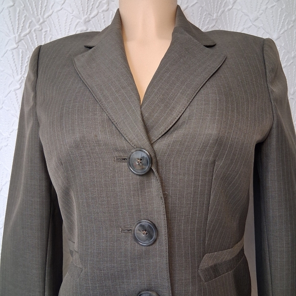 Evan Picone Sophisticated Women's Brown Suit Jacket blazer - Picture 10 of 16
